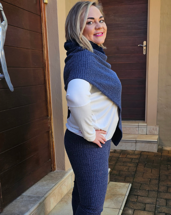 Maryamm - Navy Rib Pants (Longer Length)