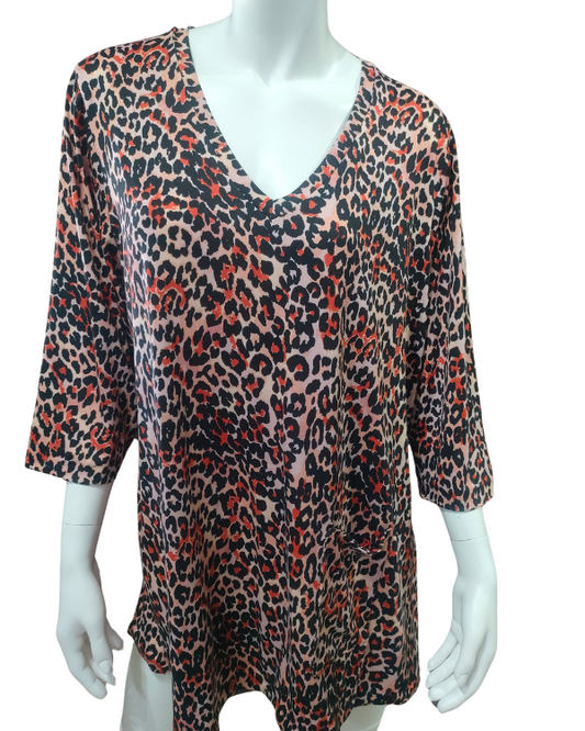 Aza Curvy Top - Coral Animal Print