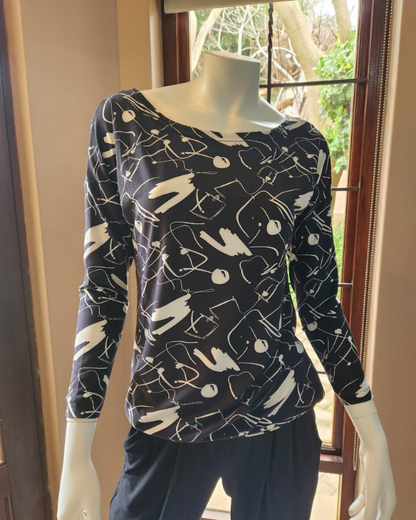 Off the Shoulder Top - Black & White Swirl