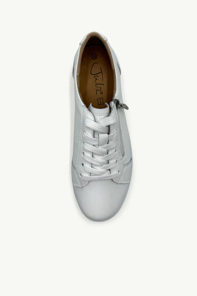 Breezy White Leather Sneaker