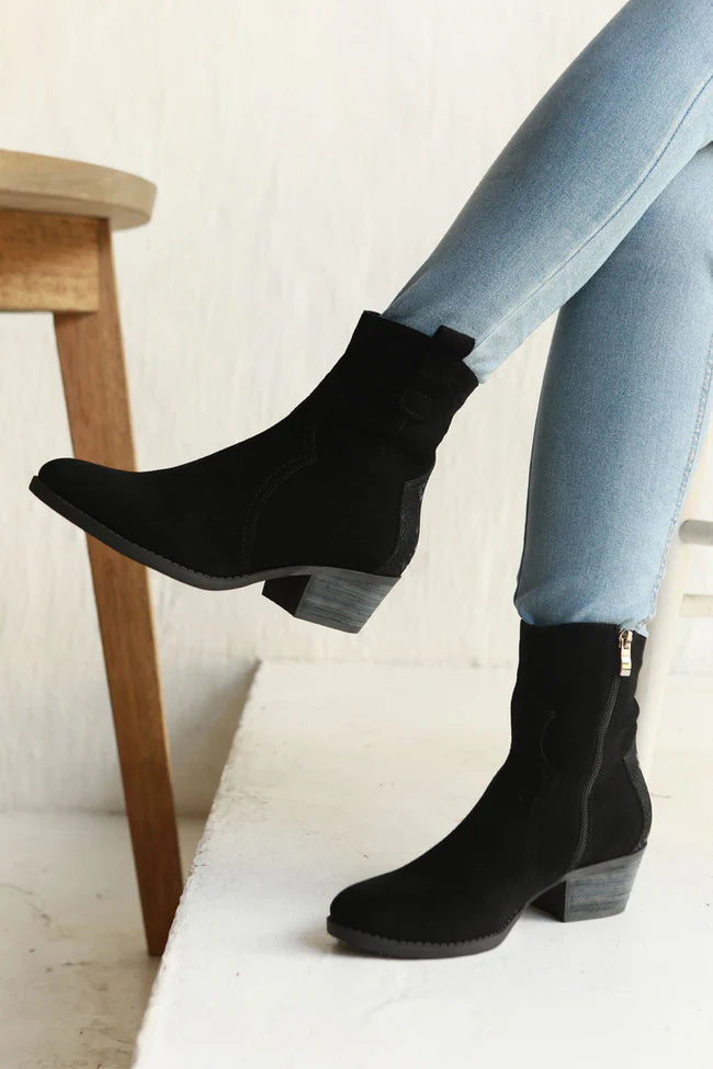 Belle Suede Leather Boots - Black