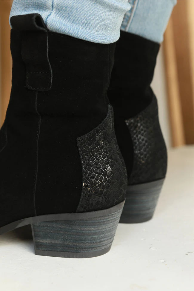 Belle Suede Leather Boots - Black